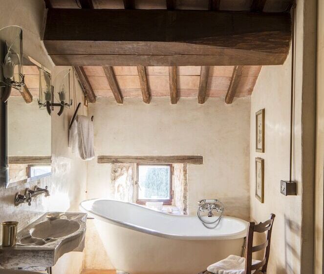Люкс, Castello Di Vicarello