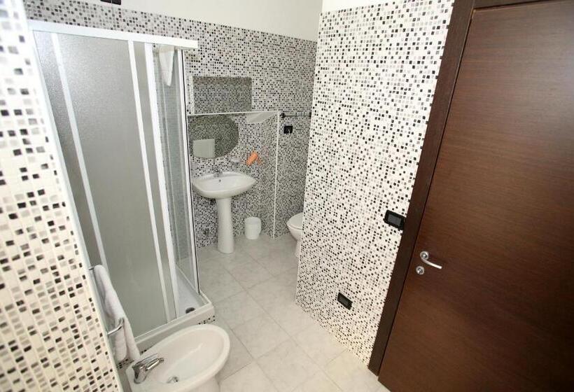 اتاق استاندارد, Memole Inn Sanremo