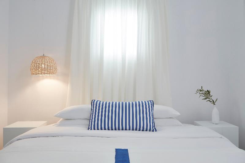 海景套房, Mr. And Mrs. White Tinos