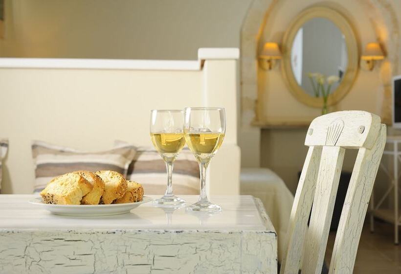 ジュニアスイート, Mythos Suites Boutique