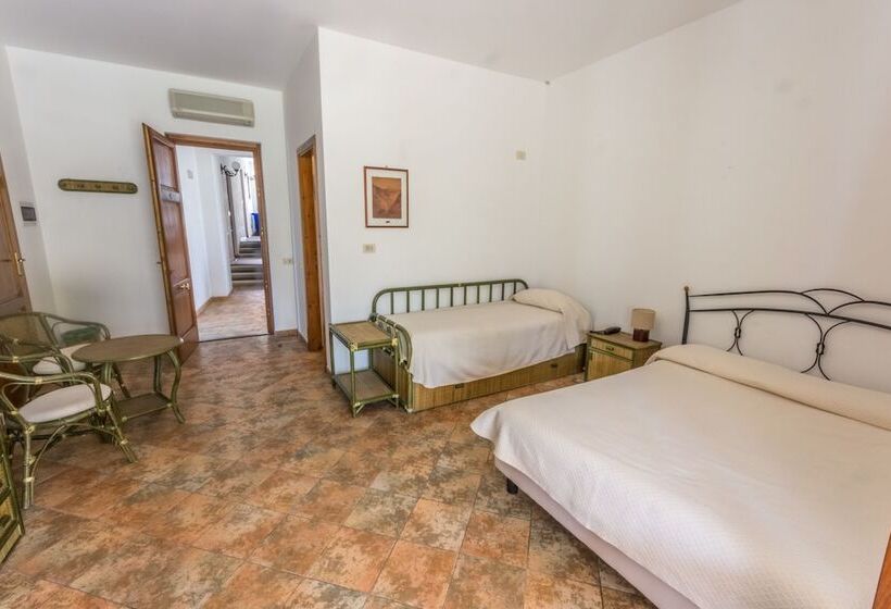 스탠다드 룸, Residence Hotel Baia Portinenti