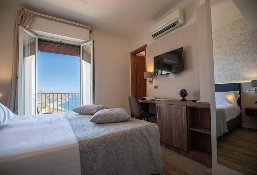 Номер Deluxe, Splendid Hotel Taormina