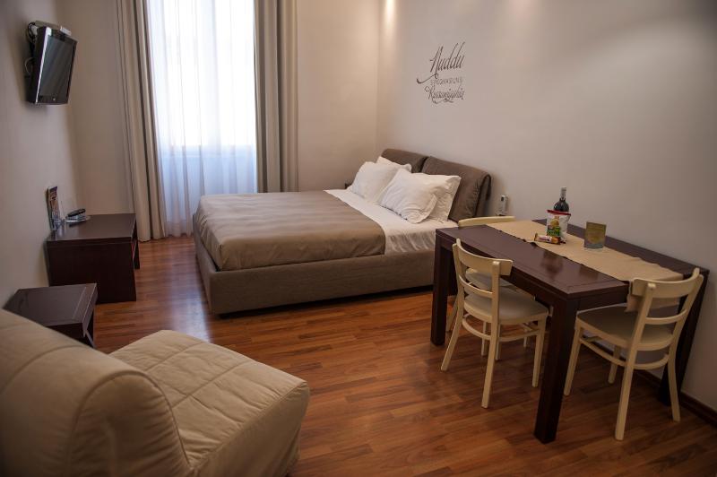 标准工作室, Badia Nuova Apart