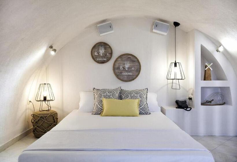 스탠다드 스튜디오, Privee Santorini