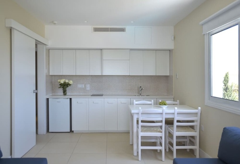 Family Suite, Sunrise Gardens Apart