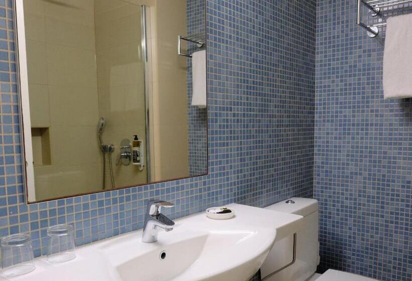 Family Suite, Sunrise Gardens Apart
