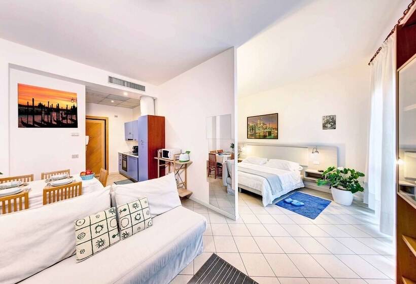 Апартаменты 1 Спальня, Residence Venice
