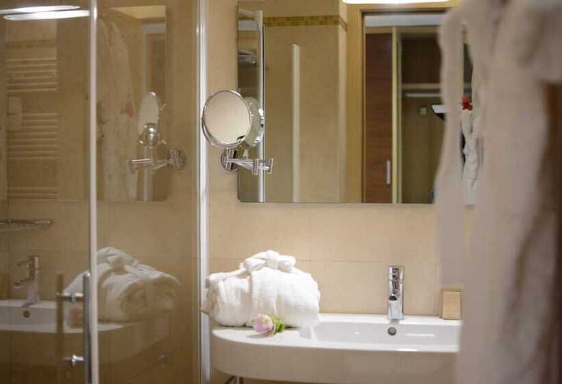 Superior Szoba, Vittoria Resort Pool & Spa