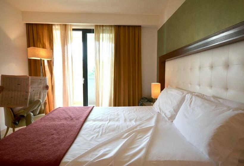 Classic Szoba, Vittoria Resort Pool & Spa