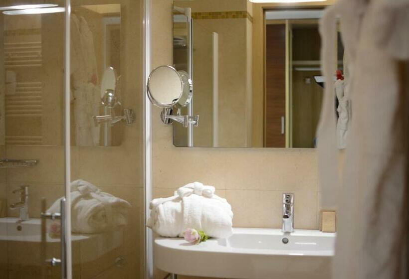 Superior Szoba, Vittoria Resort Pool & Spa