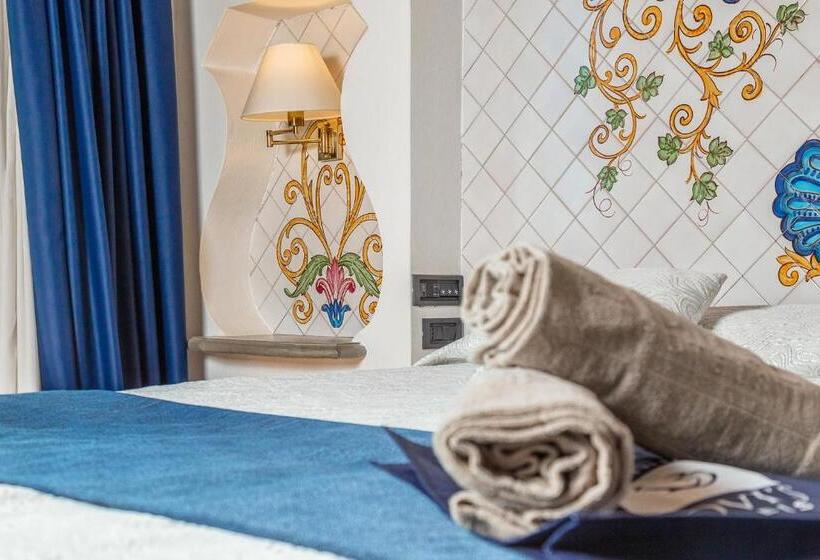Номер Superior Вид на Море, La Bitta   Bovis Hotels