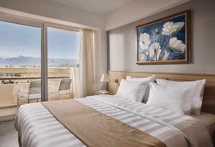 اتاق اساندارد با چشم‌انداز جانبی به دریا, Tylissos Beach Hotel   Adults Only