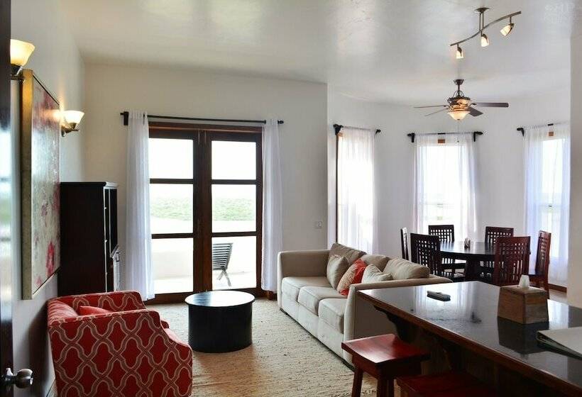 1 Bedroom Penthouse Apartment, Brahma Blue Resort