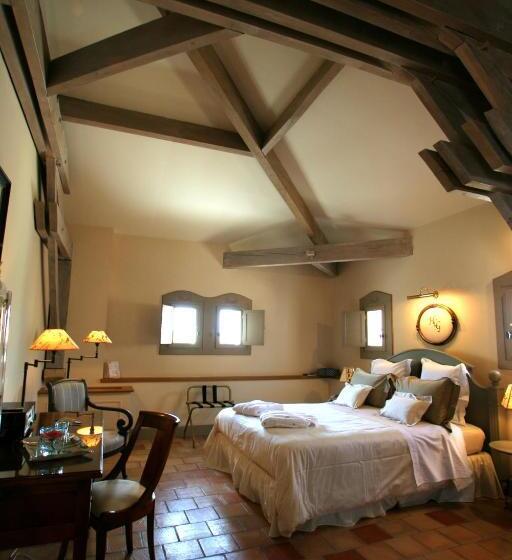 Номер Стандарт, Hôtel étoiles D Orion