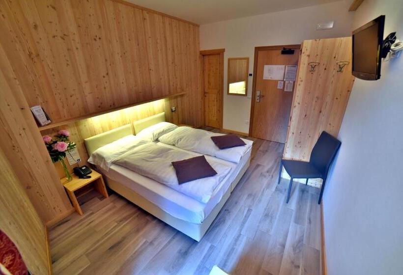 标准间, Albergo Stelvio