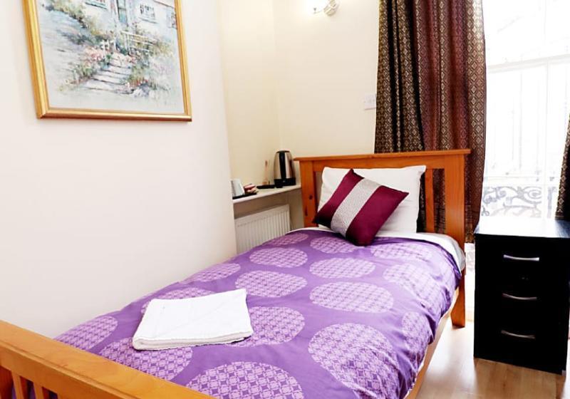 标准三人间, Albergo Stelvio
