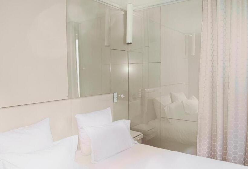 اتاق راحتی, Hôtel Félicien & Spa
