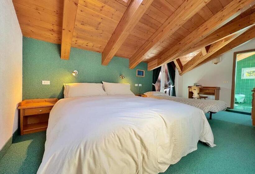 اتاق استاندارد سه نفره, B&b Garni Villa Campitello