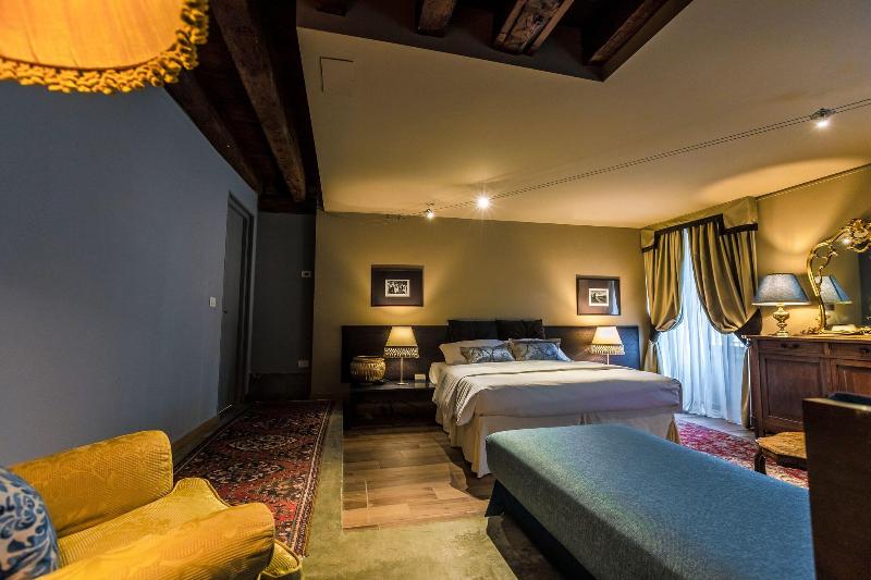 سوییت جونیور سوپریور, Avogaria 5 Rooms