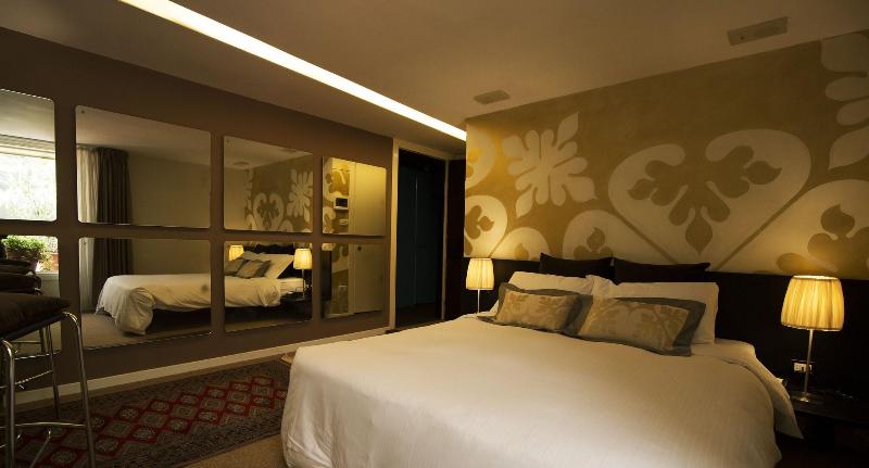 اتاق استاندارد, Avogaria 5 Rooms