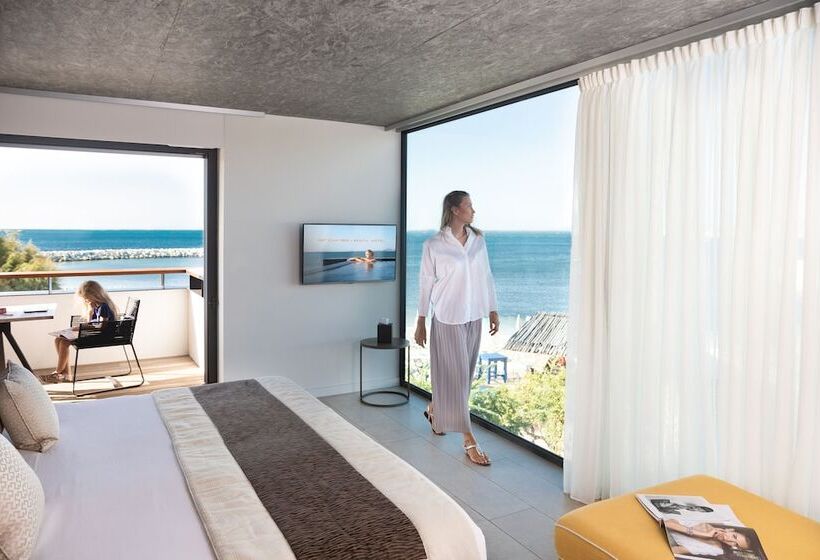 스위트, Cap D Antibes Beach