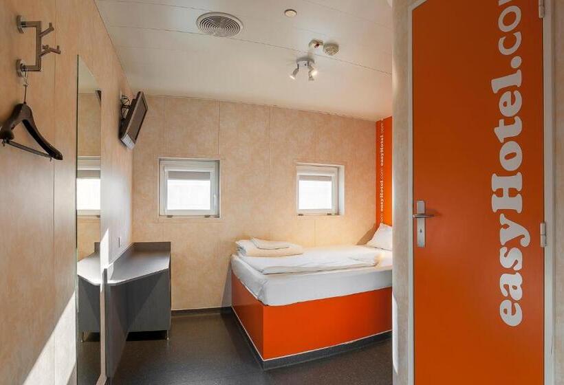 스탠다드 룸, Easyhotel Budapest Oktogon