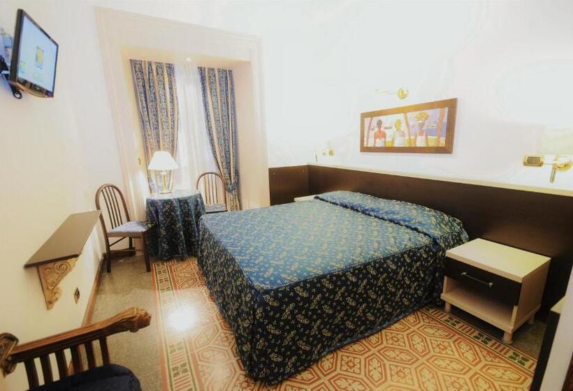 חדר סטנדרט, Sweet Home
