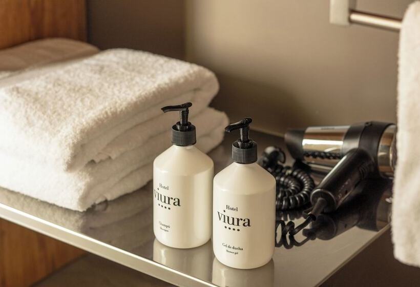 Habitación Deluxe, Viura