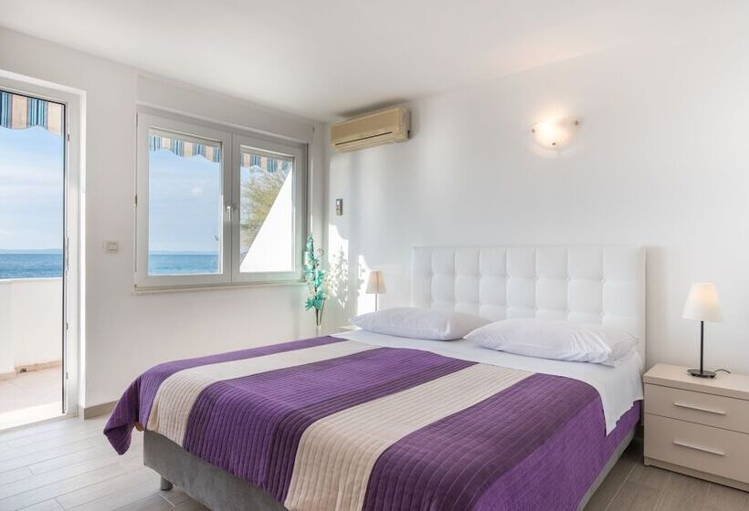 Апартаменты 1 Спальня, Beachfront Apartmants Zanic
