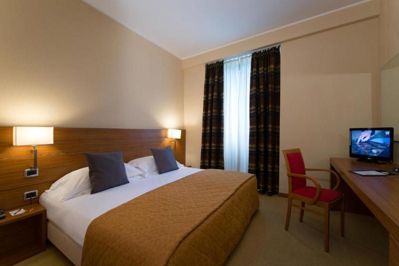 Номер Стандарт, The Dolby Hotel Liverpool   Free City Centre Parking