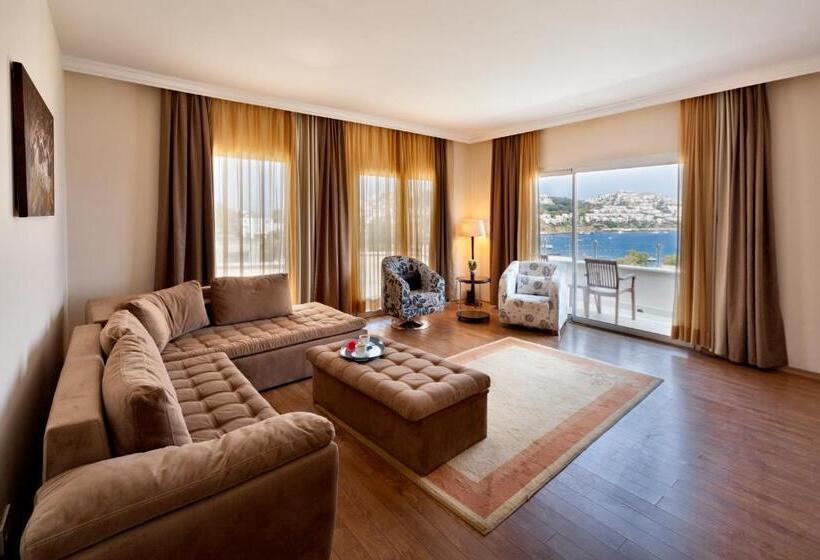 Полулюкс Вид на Море, Golden Age Hotel Bodrum