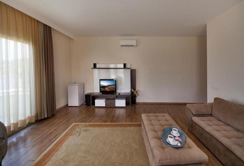 Люкс Вид на Море, Golden Age Hotel Bodrum