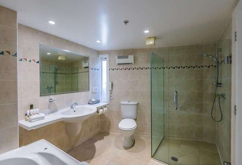 Quarto Estandar Cama King, Hilton Reading