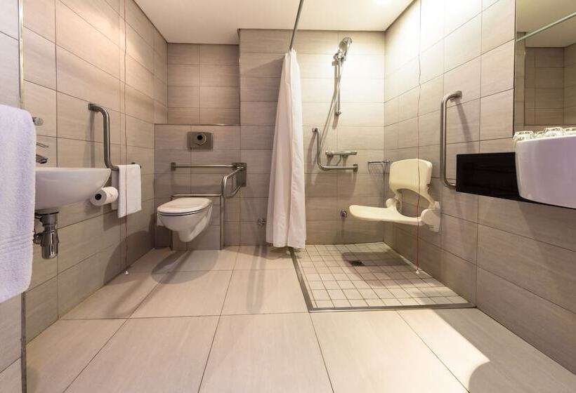 Номер Стандарт Адаптированный для Инвалидов, Holiday Inn Express Durban   Umhlanga, An Ihg