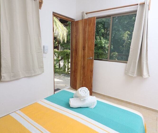 スタンダードルーム, Posada Yalekin Holbox