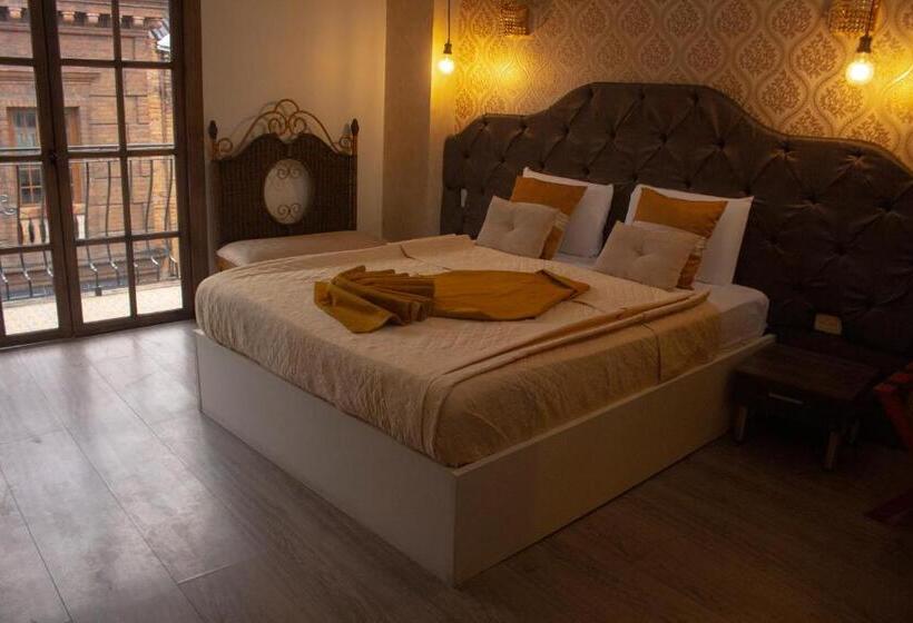 Номер Deluxe с Балконом, Ronda Hotel Boutique By Chat Noir