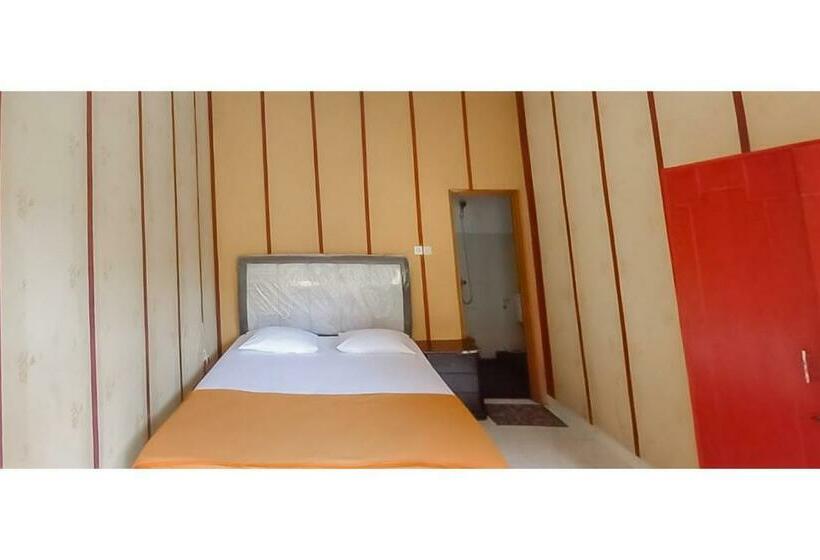 Номер Superior, Sri Indrawati Puncak Mitra Reddoorz
