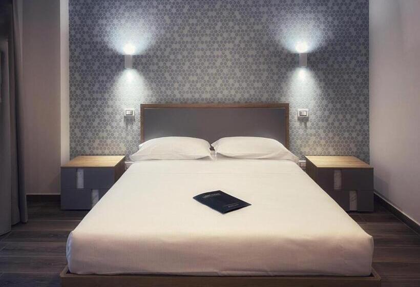 Quarto Estandar, Lumarooms B&b