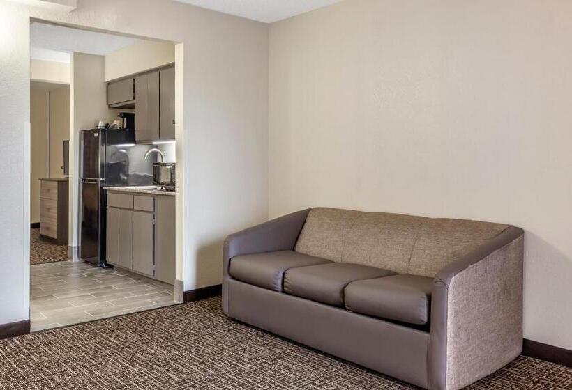 Номер Стандарт 2 Двуспальные Кровати, Quality Inn & Suites Spring Lake   Fayetteville Near Fort Liberty