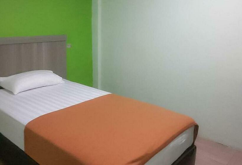 Номер Стандарт Индивидуальный, Guest House Anak Raja Pangkalan Bun Syariah Mitra Reddoorz