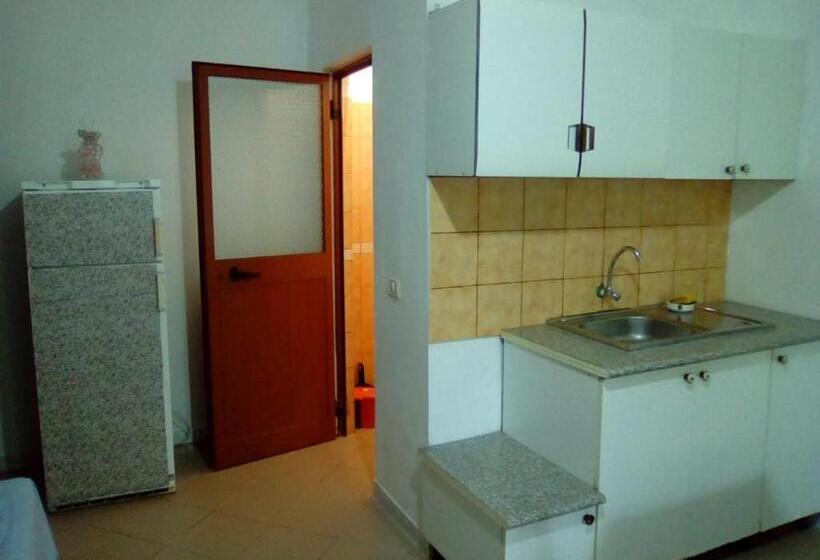 Семейный Номер, H&a Guest House