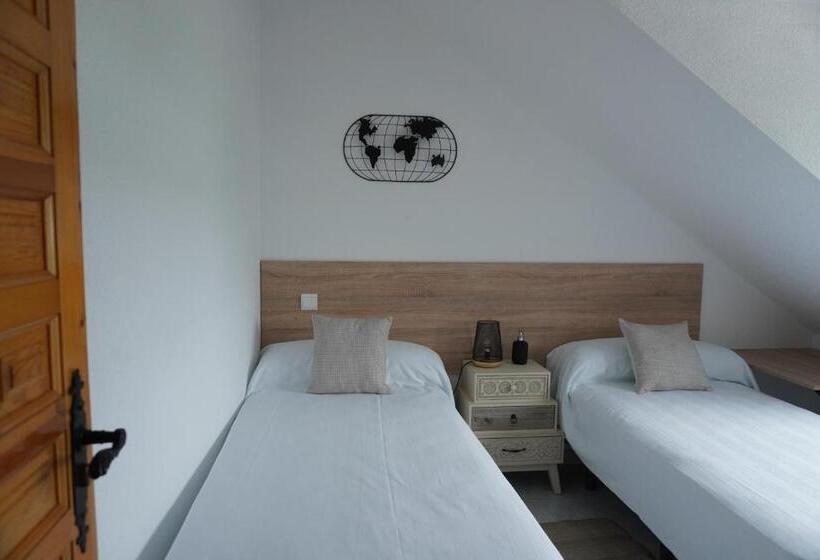 Номер Стандарт, Hostal La Biela 43