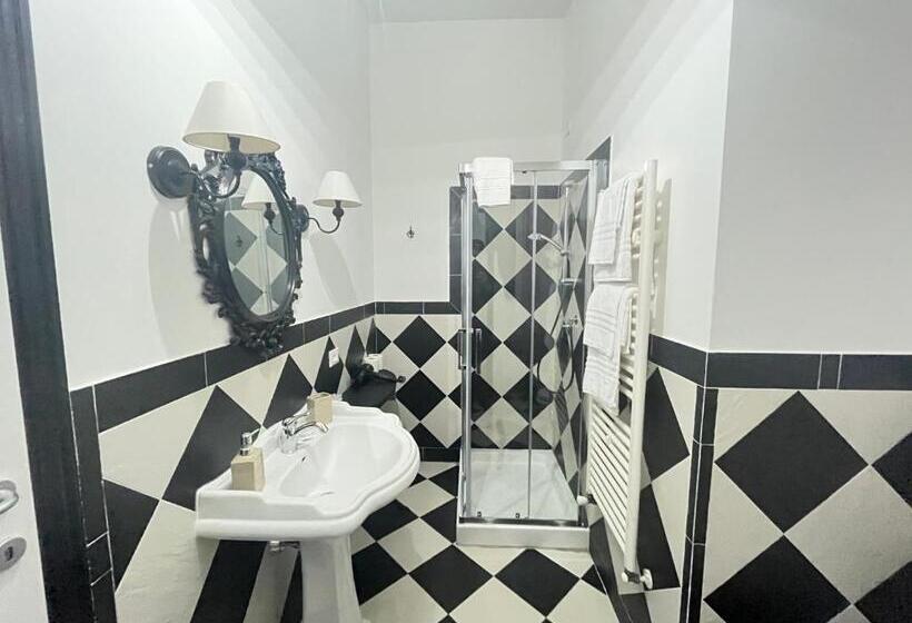 اتاق لوکس, Trainspot Accommodation