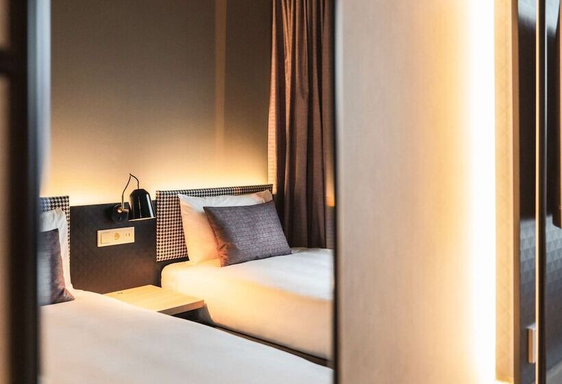 Студия Стандарт Двуспальная Кровать, Ibis Styles Arnhem Centre