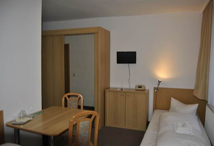 Quarto Triplo Estandar, Heidenschanze