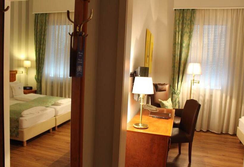 Номер Стандарт, Savoy Hannover
