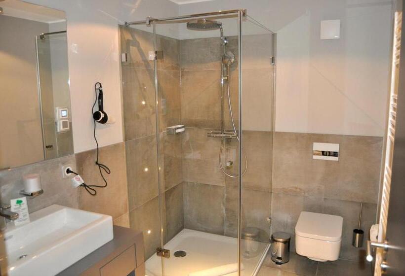 Номер Комфорт, Strandberg S Designhotel Viktoria