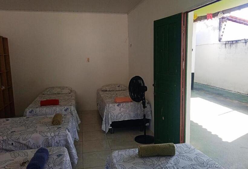 Кровать в Общей Комнате, Hostel Mineiros