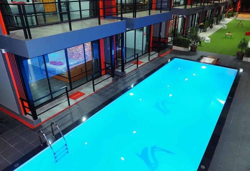 Стандартный Номер Кровать Кинг, The Stories Resort