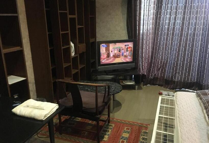 Номер Superior Вид на Сад, Narita Airport Samurai Hostel